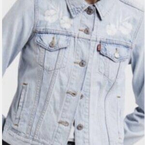 Levi's® light wash with floral embroidery Original Trucker Jacket Size XL